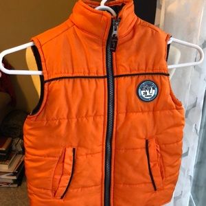 EUC Carter’s Winter Vest, Size 4